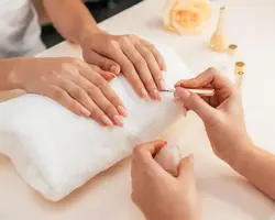 Women Manicure & Pedicure Service in karnal at Home